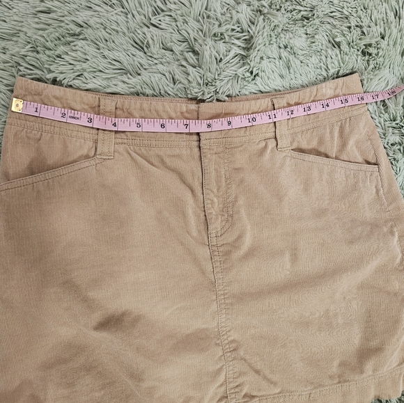 Lilly Pulitzer Tulah Sesame Tan Corduroy Mini Skirt Size 4 - Picture 3 of 6